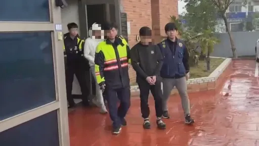 網路簽賭欠債!2男決定這麼幹 聯手搶87萬元金項鍊2條後「仆街」被抓