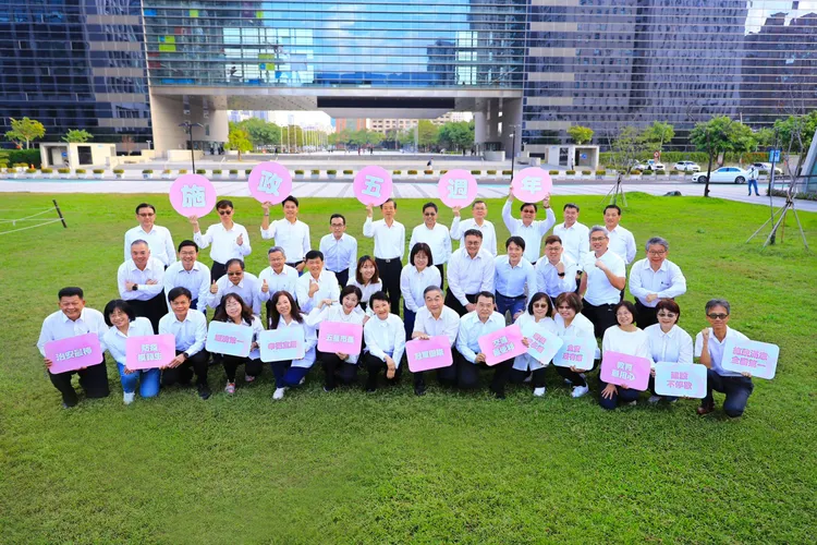 盧秀燕感謝市府團隊的努力，讓台中市過去1年施政滿意度總共累積「8連霸」佳績。台中市政府提供