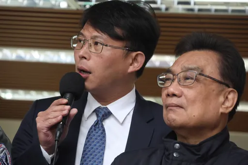 立院龍頭投票和民眾黨團進團出？　黃國昌爆不想投給他