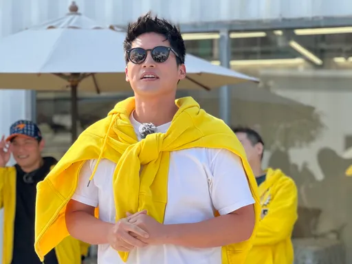 許孟哲下半身無力當場「仆街」 楊奇煜被拱脫秀猛男肌肉