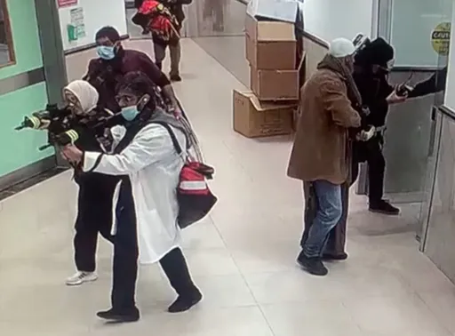 畫面曝光!以色列特工偽裝醫療人員 突襲巴人醫院釀3死