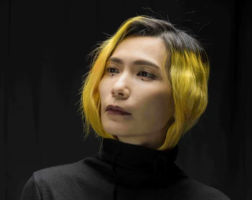 陳惠婷改名出輯 唱出黑暗卻又美好的理想國度