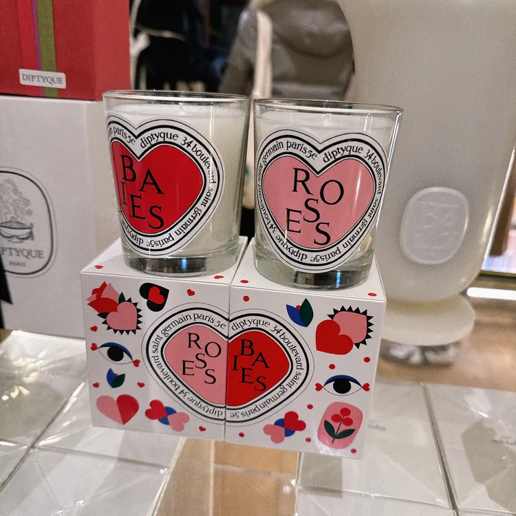 Diptyque 2024情人節限量版香氛蠟燭，190g*2／4300元。張家玲攝