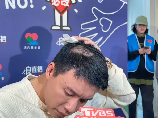 Toyz改口願意和解超哥　公然下戰帖！放話「用命來贖罪」