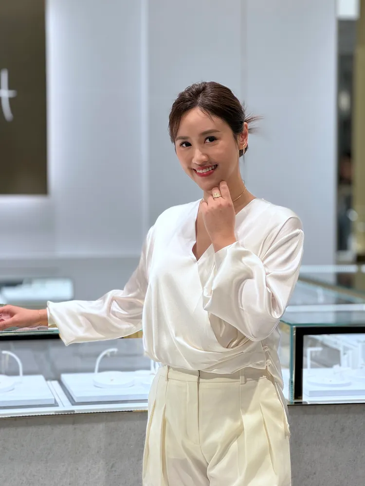 吳姍儒選戴Chandelier系列珠寶。張家玲攝