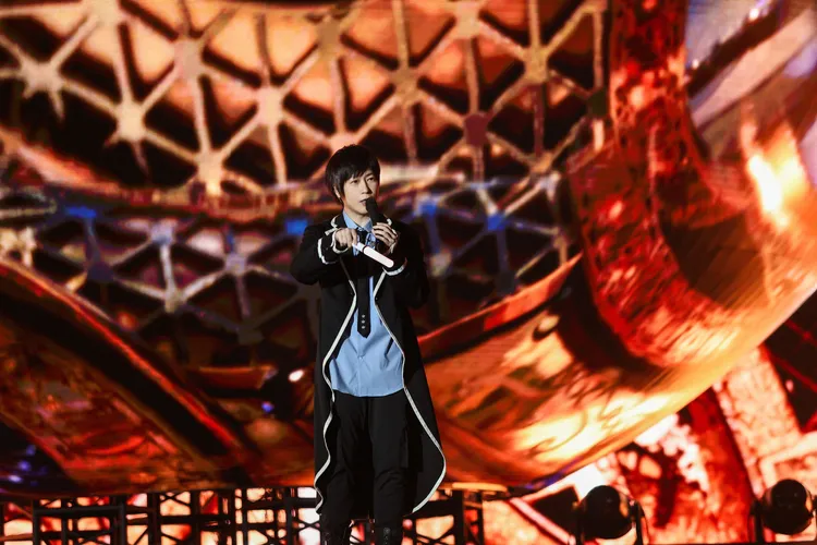 五月天全新巡演從台中起跑。相信音樂提供