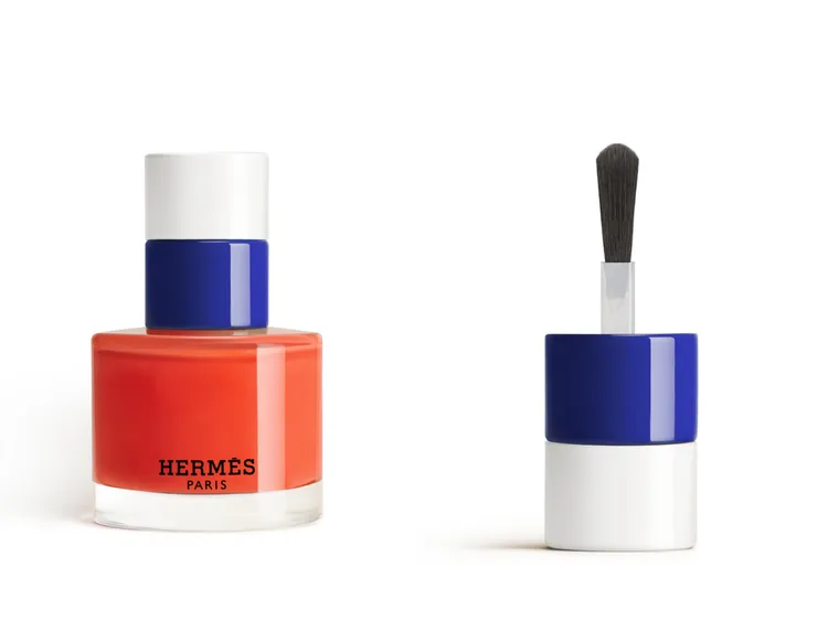 Les Mains Hermès指彩護手系列指甲油#36 Orange Tonique，15ml／1940元。品牌提供