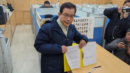 賴士葆搶總召！黨打包票沒規劃人選　傅崐萁在「Thinking」這件事