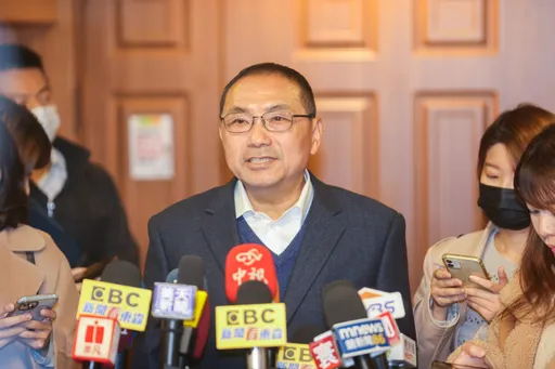 趙少康認「自己選」能發揮更多　侯友宜不落陷阱題：感謝他臨危受命相挺