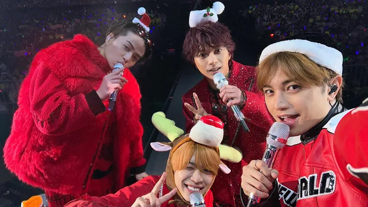 中島健人（右起）將於3月底退出「Sexy Zone」揮別團員佐藤勝利、松島聰、菊池風磨。翻攝_sexyzone IG