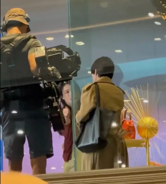 舒淇及李心潔應該是在工作中。翻攝豆瓣