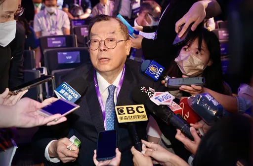 劉德音將退休!黃崇仁指魏哲家未來會比較辛苦 要加緊做這件事