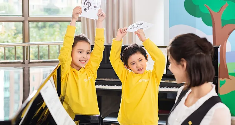 翻攝珠江鋼琴官網