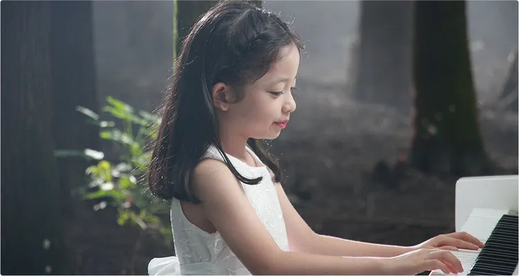 翻攝珠江鋼琴官網