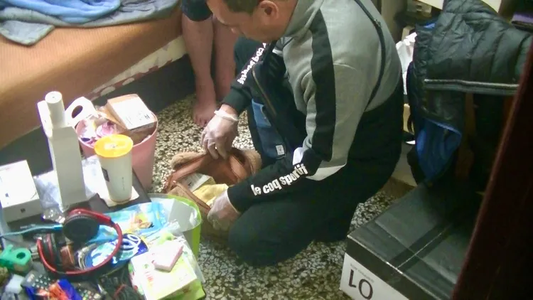 警方發動搜索。市刑大提供