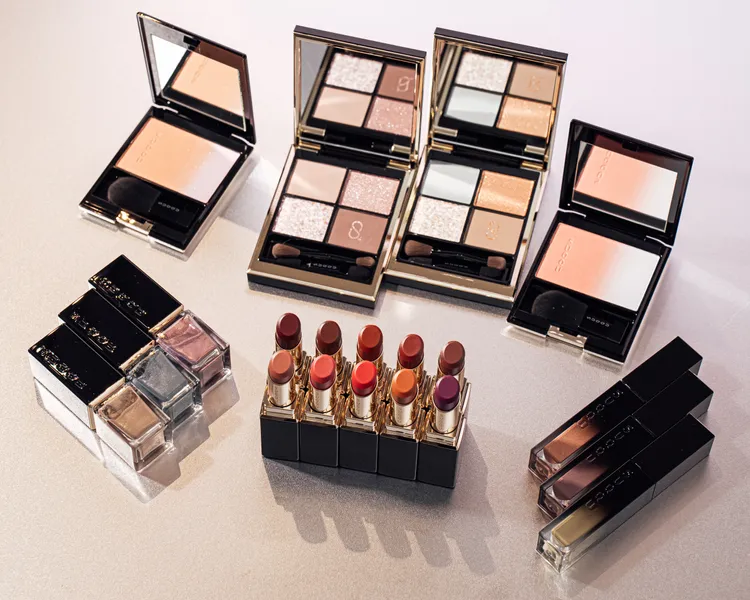 SUQQU春季彩妝系列。品牌提供