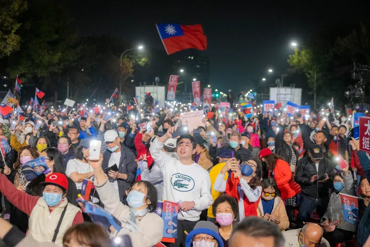 現場湧入3萬人。競總提供