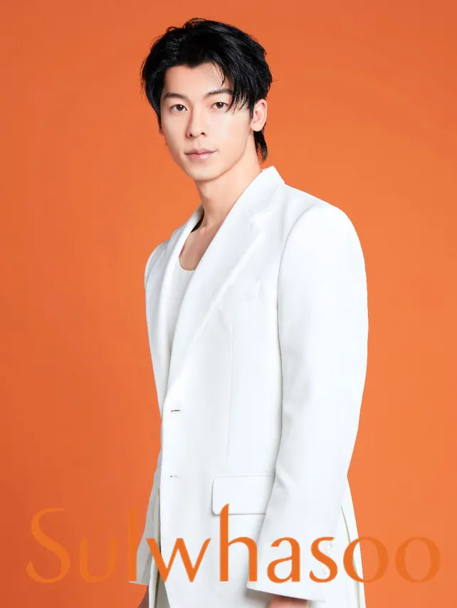 許光漢成為韓國國寶級美妝品牌雪花秀代言人。品牌提供