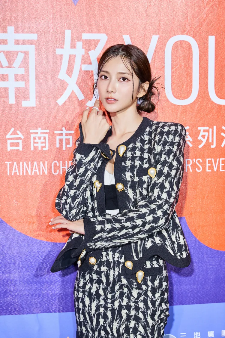 蔡黃汝性感在台南跨年開唱。晴空鳥提供