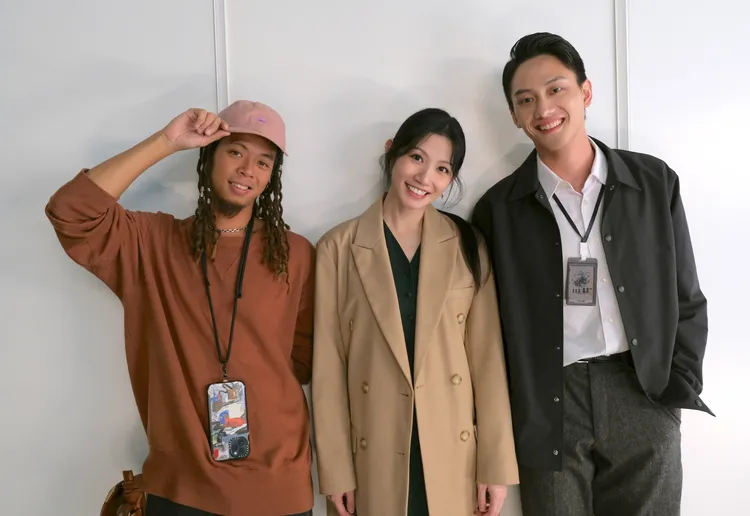 李千娜與范少勳開心合影。劇樂蹦娛樂提供