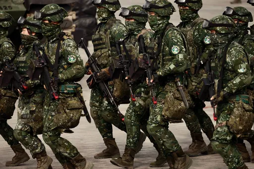 國軍24小時偵獲33架次共機、13架越中線 2空飄氣球甚至突襲我國領空