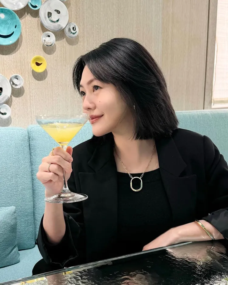 小S戴上Tiffany Lock項鍊。翻攝小S IG