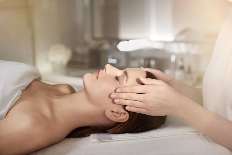 海洋拉娜頂奢原晶護膚療程。品牌提供