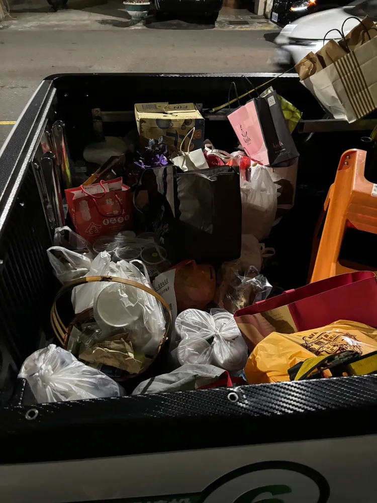 黃捷秀「爆倉圖」。競總提供