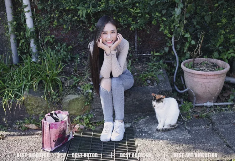 獅子座的Bella美得如同盛開玫瑰般嬌艷動人。