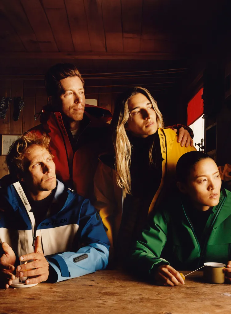 MONCLER推出多種配色。品牌提供