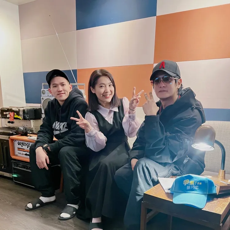 政壇女戰神徐巧芯選前斜槓當歌手，在選前推出新單曲。翌風創意提供