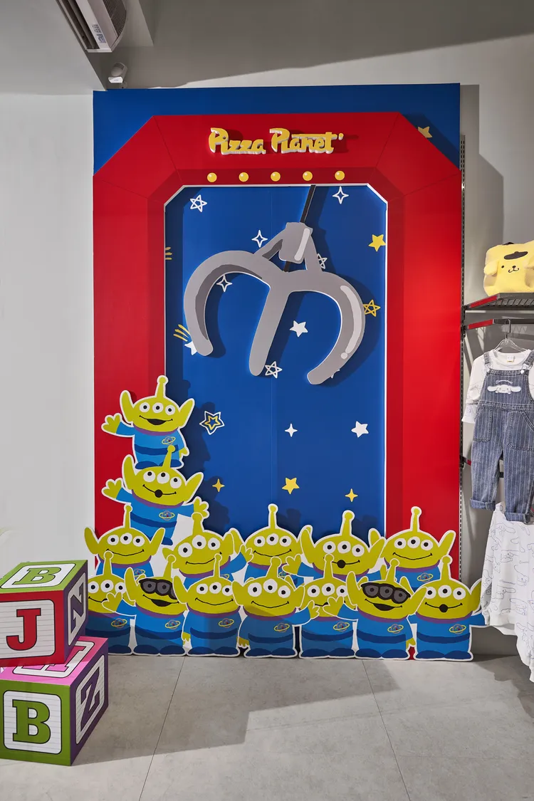 打卡牆授權角色會依據檔期做更換。品牌提供