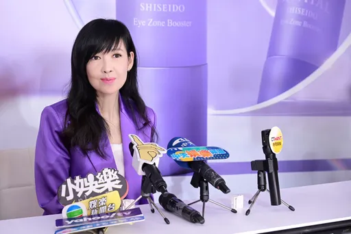 周慧敏曬鉛筆美腿不輕言再開唱了 心繫「小孩」有哮喘病呼吸狀況不太好