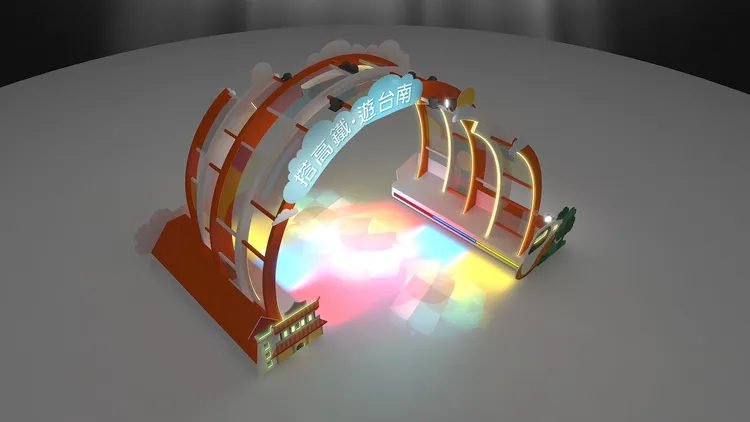 高鐵在台南站2號出口處，精心打造一座高達3.5公尺光影藝術裝置。業者提供