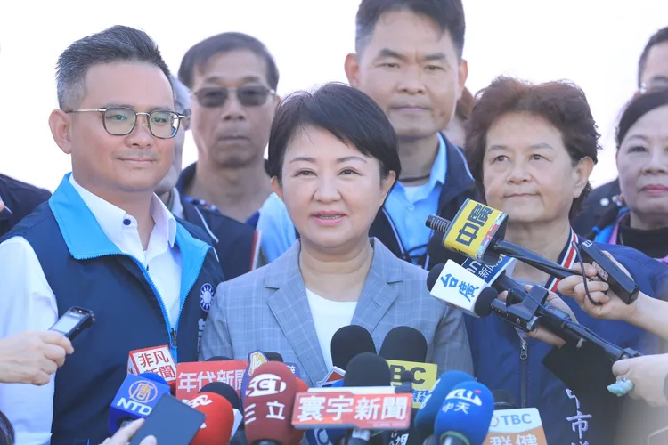 盧秀燕上午被問到是否延攬蔡壁如當副市長，表示一切以市政建設、市民照顧為優先。市府提供