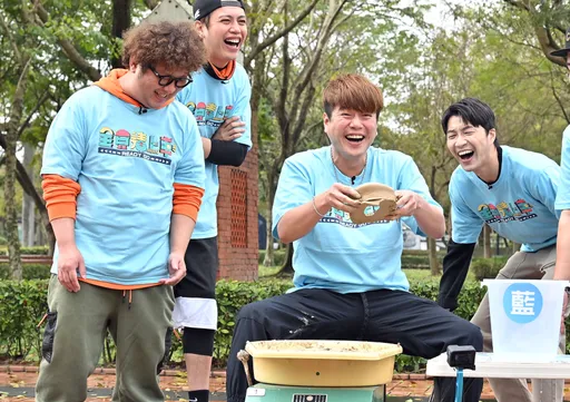 李易为游戏改姓氏惨被揶揄 纳豆成果让张立东无奈