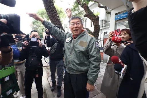 他揭柯文哲「寄生戰法」　示警藍：跟無誠信的人合作沒好結果