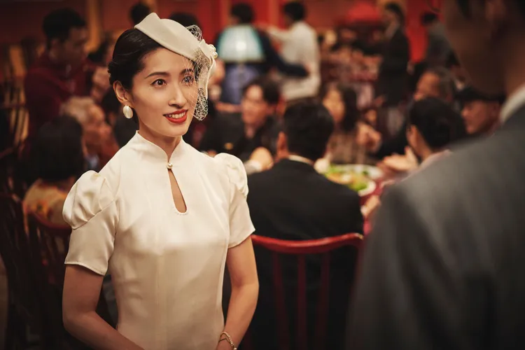 田中千繪角色身分多，挑戰性十足。欣蘭企業股份有限公司提供