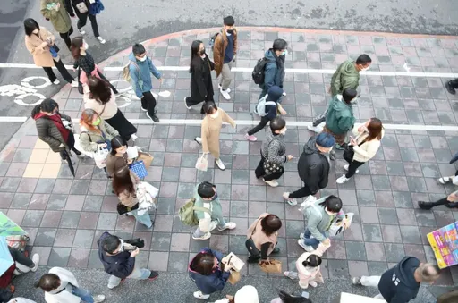 今年景氣回溫?調查:4成企業估「跟去年相同」 住宿、餐飲業最缺工