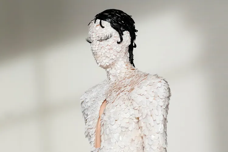 Schiaparelli 2024 春夏高訂。美聯社