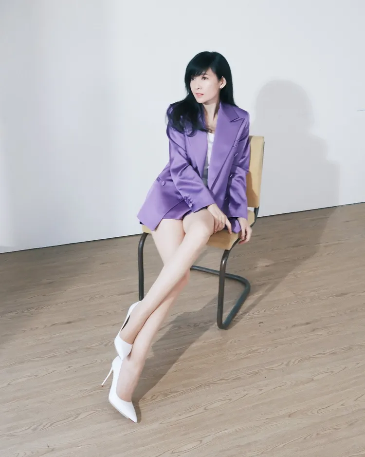 周慧敏狀態極佳。品牌提供