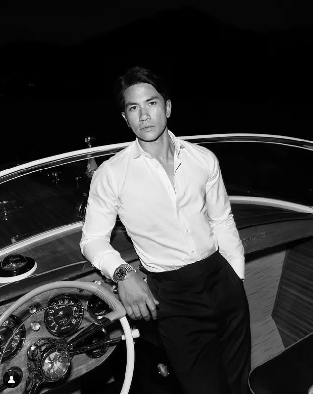 阿布杜馬丁宛如明星的俊俏外型，讓他的社群網站Instagram擁有超過255萬名粉絲。翻攝阿布杜馬丁IG/tmski