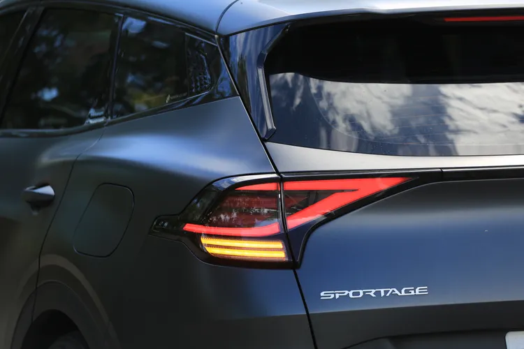 2023年在國內占品牌年銷1/3份額的Sportage，不僅在油車市場有著舉足輕重的份量，全方位的產品實力更是持續擴展Kia品牌聲量的最佳代表作之一。林浩昇攝