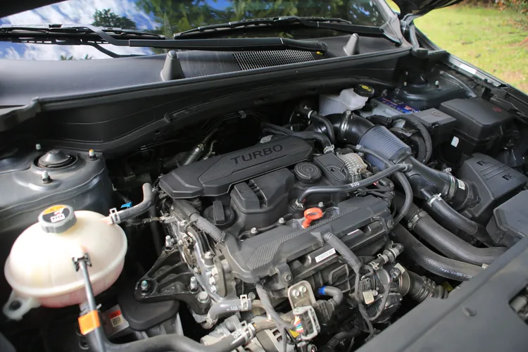 Kia Sportage採用的1.6升汽油渦輪增壓引擎，具備最大馬力180匹，以及27kgm的最大扭力，並搭配7速雙離合器自手排變速箱。林浩昇攝