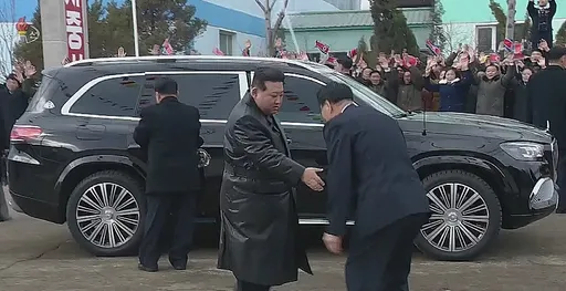 金正恩又換新車!疑賓士頂級SUV 狂妄嘲笑國際制裁為無物