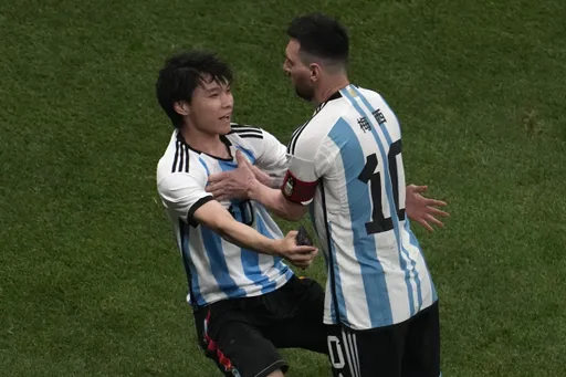 梅西將第8次訪中 對陣中國隊?陸網笑:「人家對和豬踢球沒有興趣」