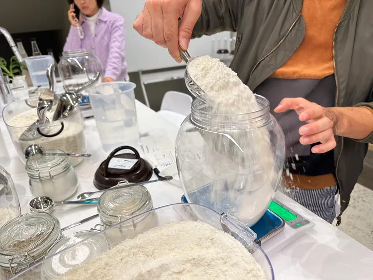 MALGEUNNAEIL EUM JAE有DIY體驗。陳怡文攝