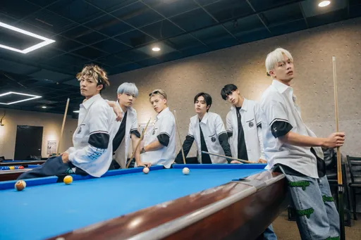 男團Ozone文廷哽咽淚謝哲言「接住我」 佳周CP曬緊密隊友情