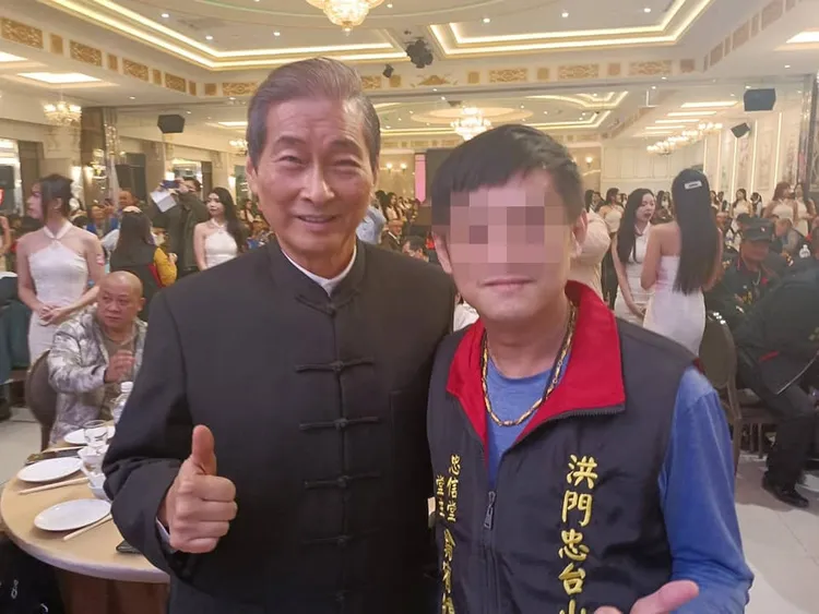 統促黨總裁「白狼」張安樂也到場。翻攝網路