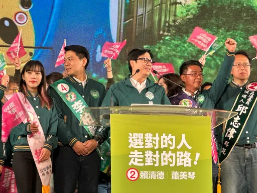 陳其邁高雄萬人造勢細數政績! 選擇不能重來「高雄人應感觸最深」